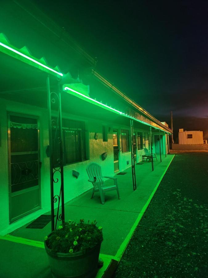 Maverick Motel Raton Eksteriør billede
